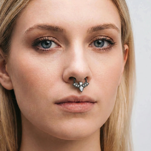 16G ASTM F136 Titanium Black Bat Septum Ring 8mm-Tipiercing